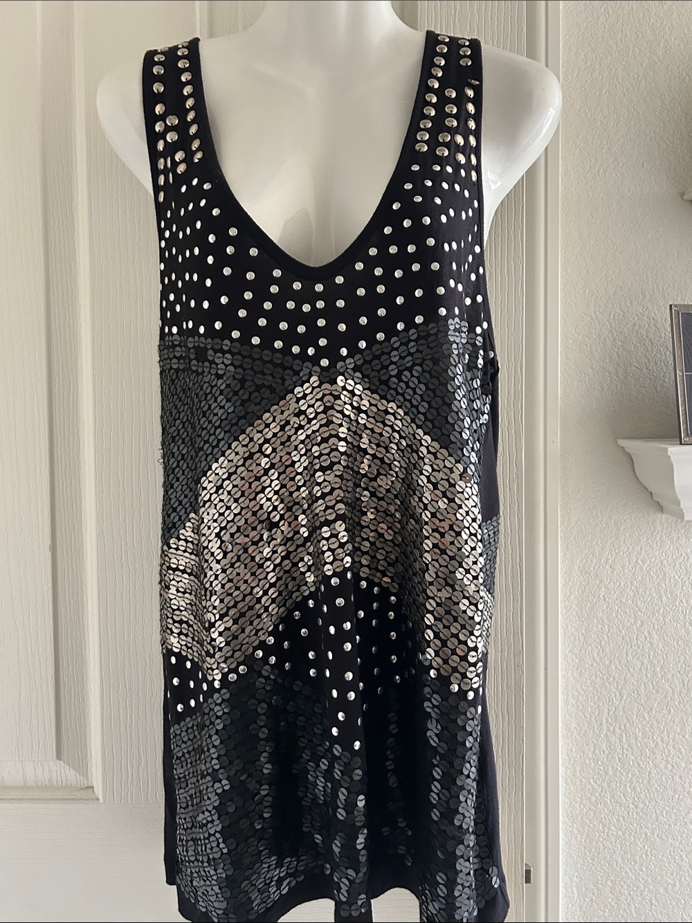 Boston Proper Black Sequin Chevron Tank